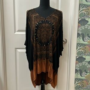 NWOT Vocal Cold Shoulder Tunic 2X/3X